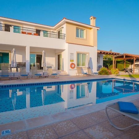 Bella Katerina By Prestige Bookings Coral Bay Exterior foto