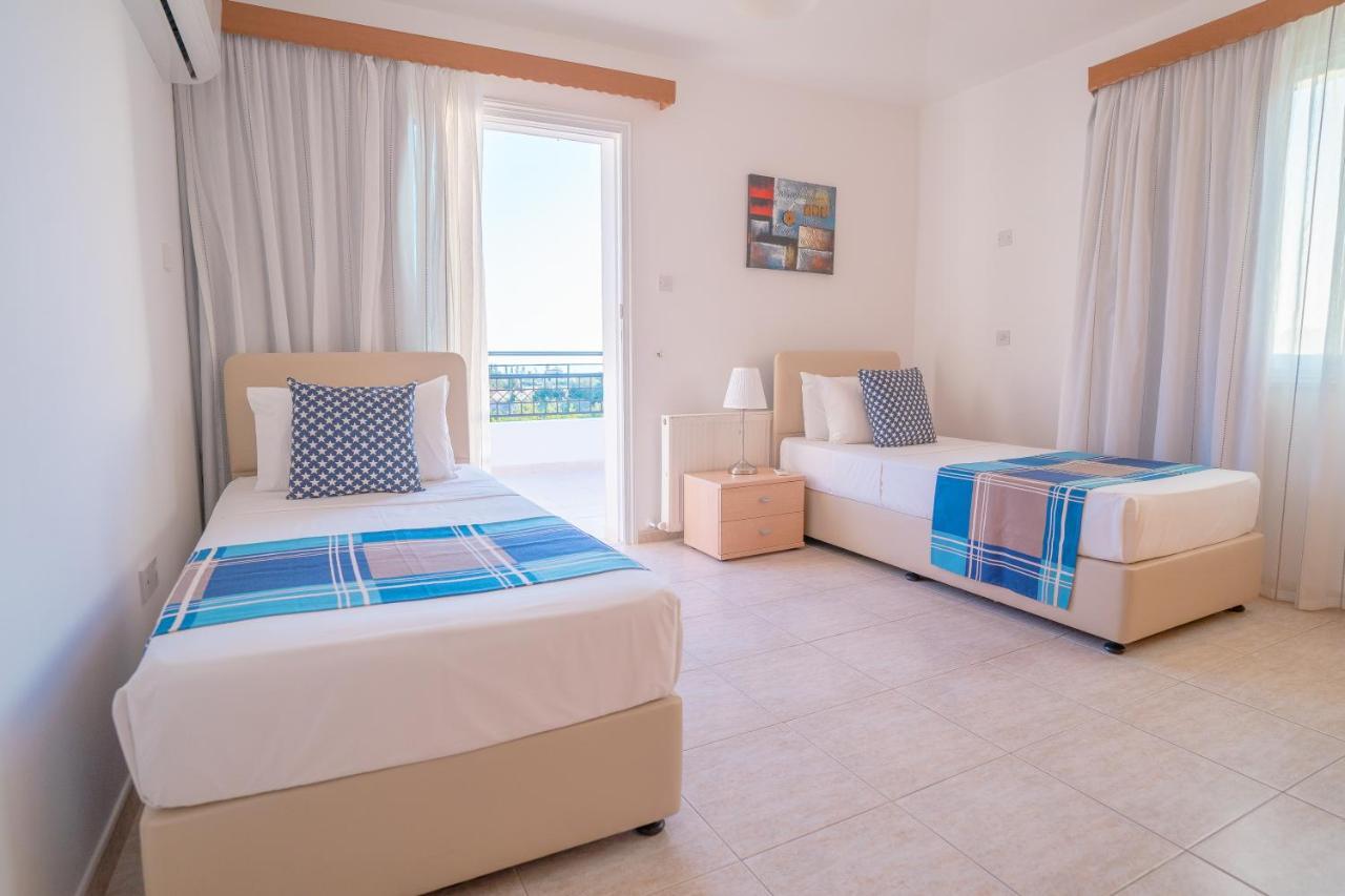 Bella Katerina By Prestige Bookings Coral Bay Exterior foto