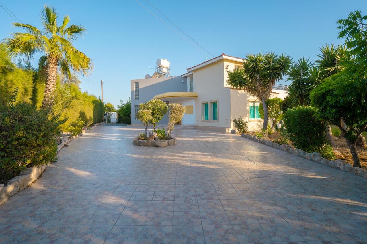 Bella Katerina By Prestige Bookings Coral Bay Exterior foto