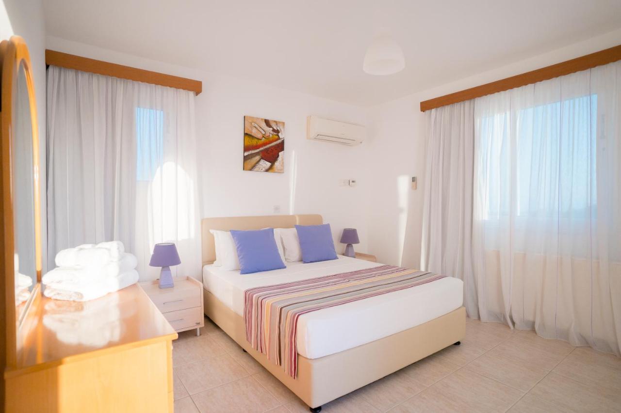 Bella Katerina By Prestige Bookings Coral Bay Exterior foto